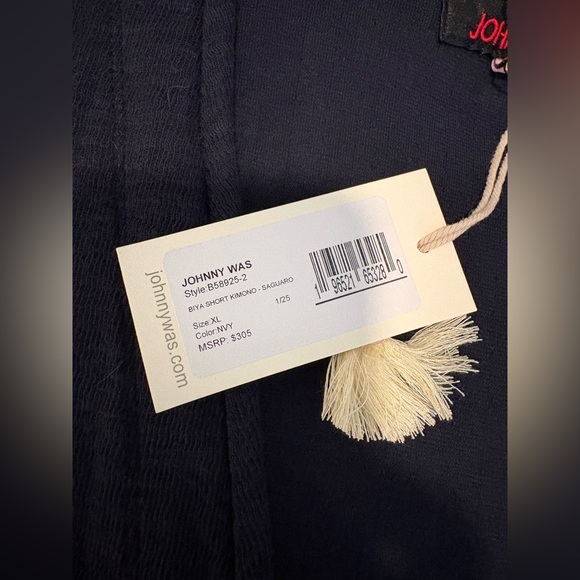 Johnny Was NWT
BIYA SHORT KIMONO SAGUARO - Navy, XL - Picture 8 of 12